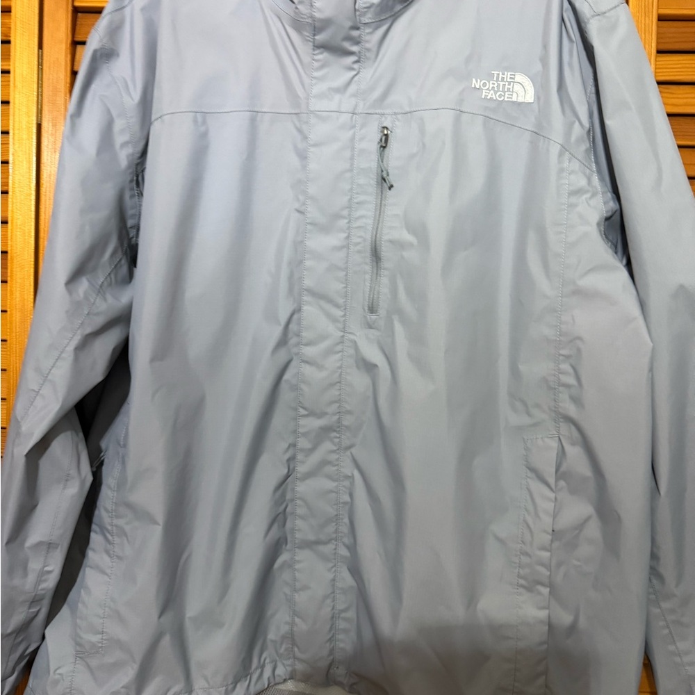 The North Face Men's Light Gray Performance Jacket